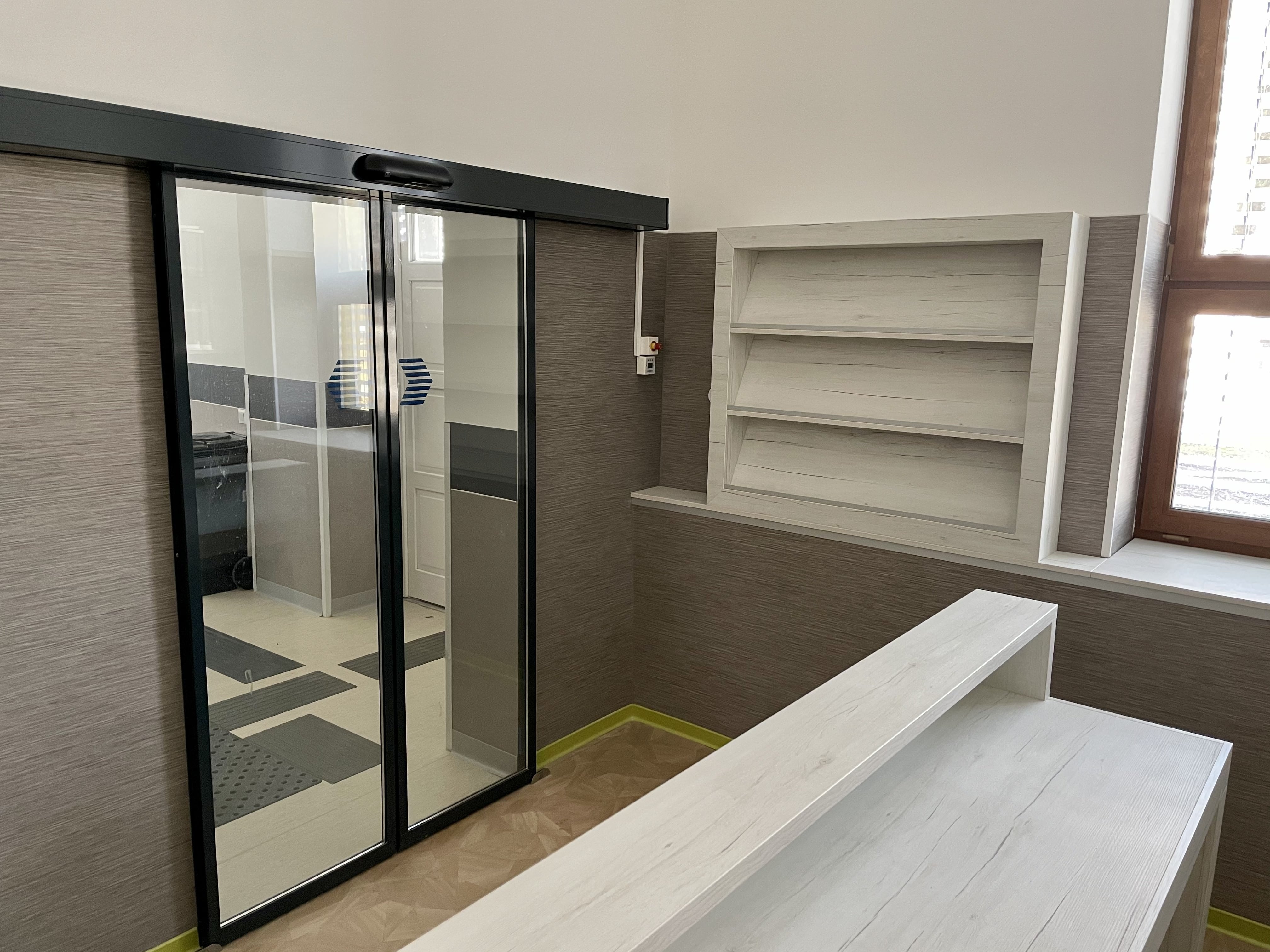 Kazincbarcika Rendház építése